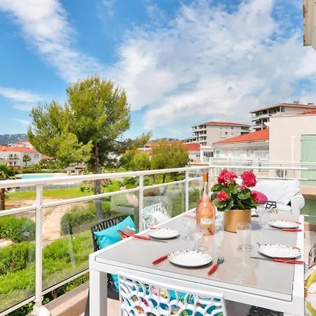 De Luxe 4 Pieces Juan Flore * Antibes